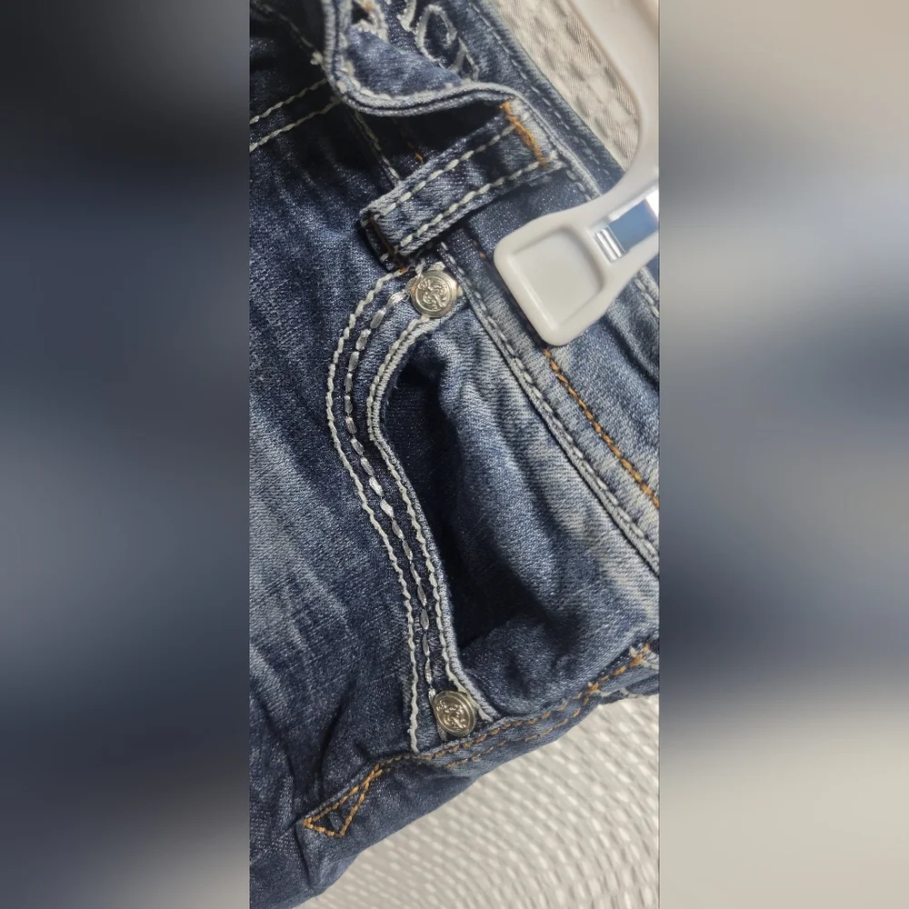 Grace Distressed Blue Jean Shorts - Picture 5 of 8